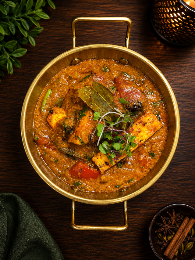 Angara Kadahi Paneer.