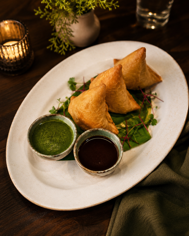Crispy Golden Samosa.